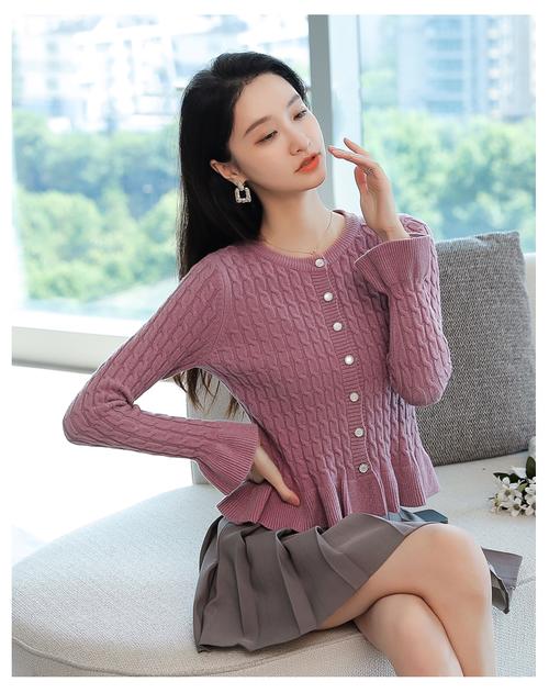 亿倩缘针织衫女新款秋冬女士秋装打底短款厚款开衫荷叶边修身长袖低